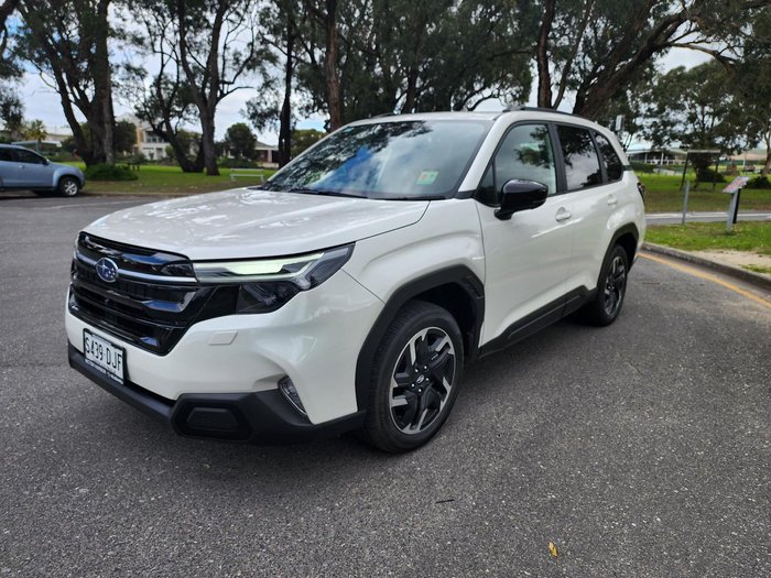 2025 Subaru Forester Touring