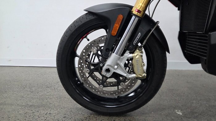 2014 APRILIA CAPONORD 1200 Red