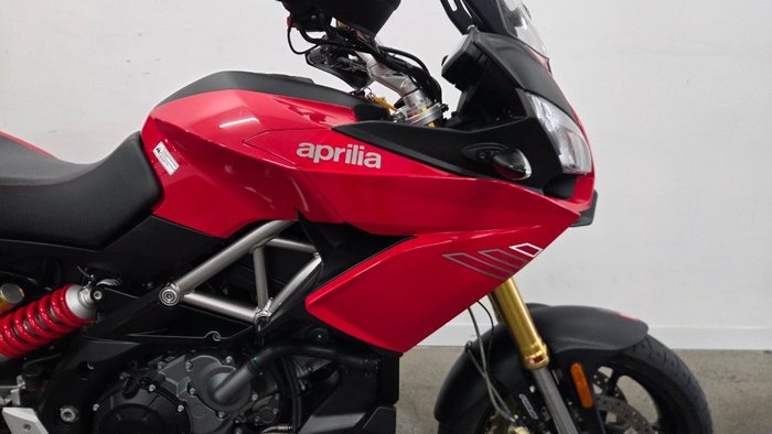 2014 APRILIA CAPONORD 1200 Red