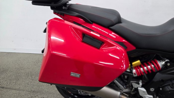 2014 APRILIA CAPONORD 1200 Red