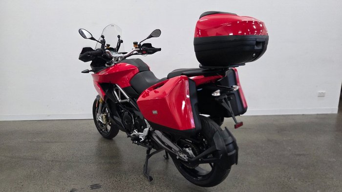 2014 APRILIA CAPONORD 1200 Red