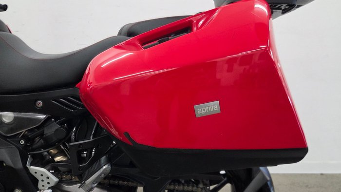 2014 APRILIA CAPONORD 1200 Red