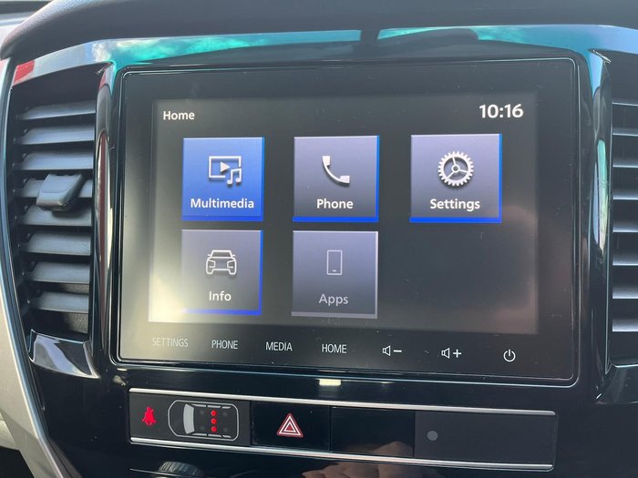 2021 Mitsubishi Pajero Sport GLX