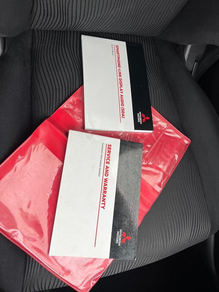 2021 Mitsubishi Pajero Sport GLX