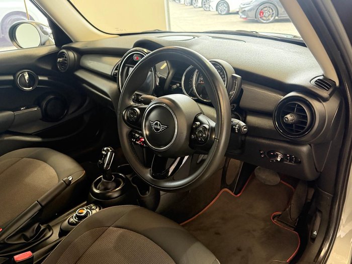 2019 MINI Hatch Cooper