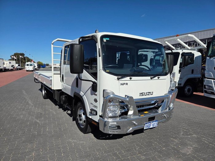 2022 Isuzu Npr65-190 Amt 3 Ton Crew Cab