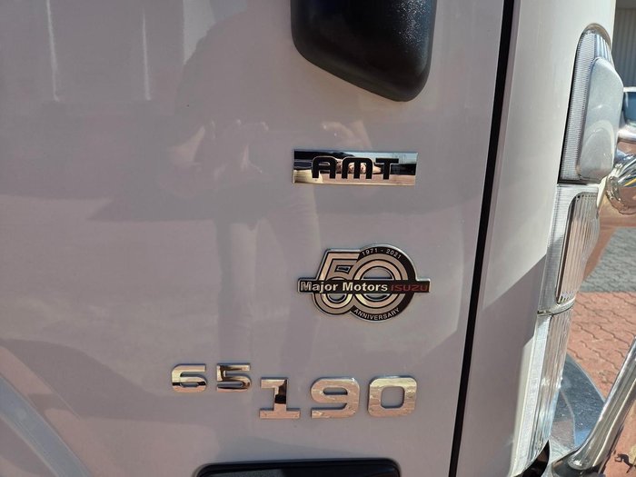 2022 Isuzu Npr65-190  Amt 3 Ton Crew Cab