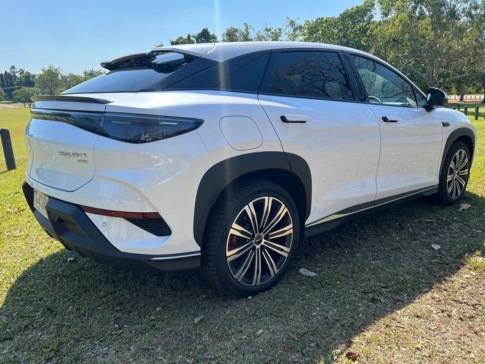 2025 BYD SEALION 7