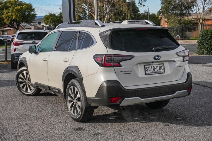 2022 Subaru Outback AWD Touring