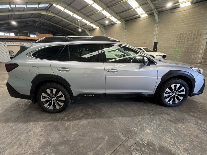 2023 Subaru Outback AWD Touring XT