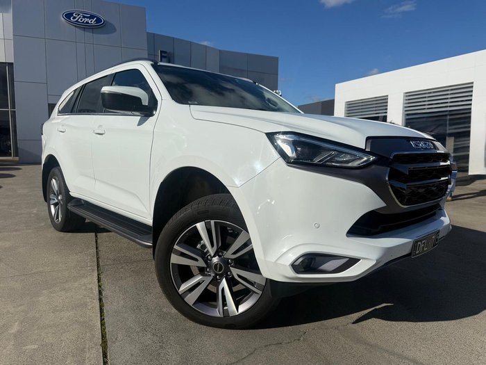 2022 Isuzu MU-X LS-T