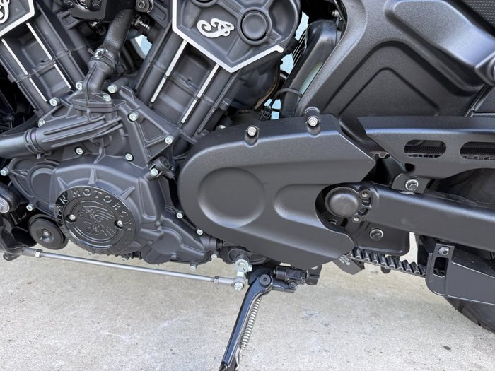 2023 INDIAN SCOUT ROGUE Black