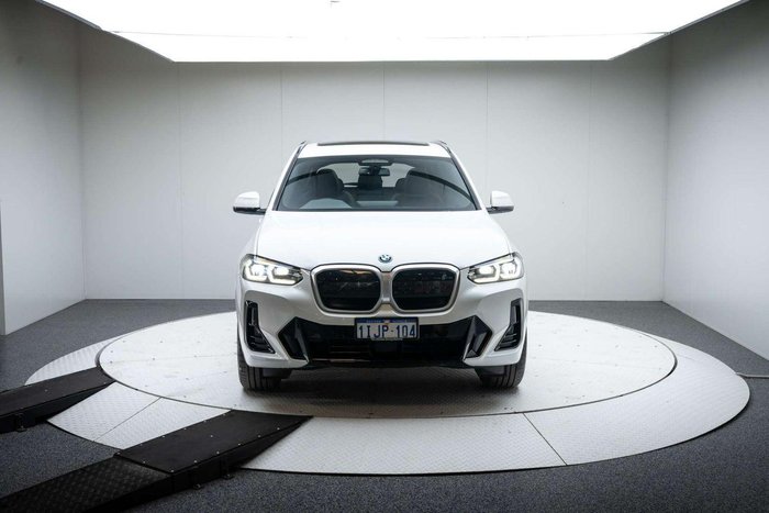 2024 BMW iX3