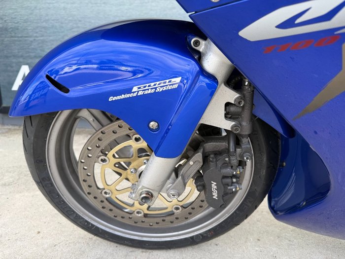 2003 Honda CBR1100XX (SUPER BLACKBIRD) Blue