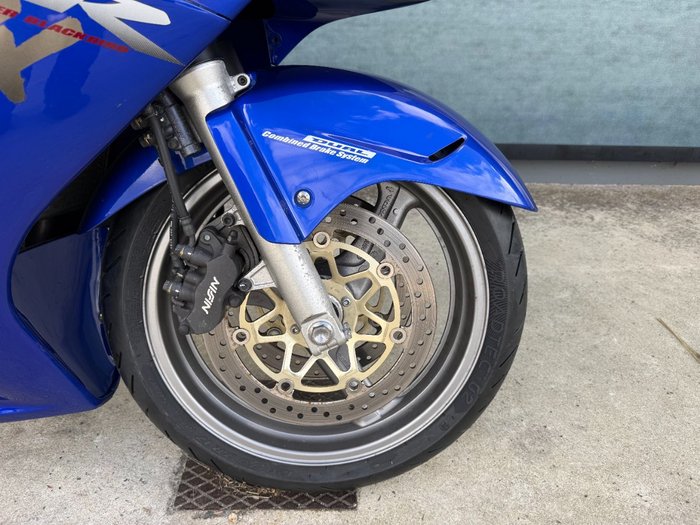 2003 Honda CBR1100XX (SUPER BLACKBIRD)