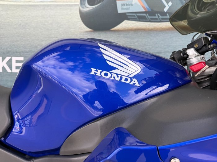 2003 Honda CBR1100XX (SUPER BLACKBIRD) Blue