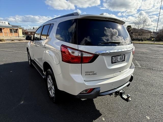 2016 Isuzu MU-X LS-T