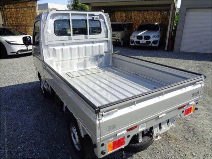 2024 Suzuki Carry
