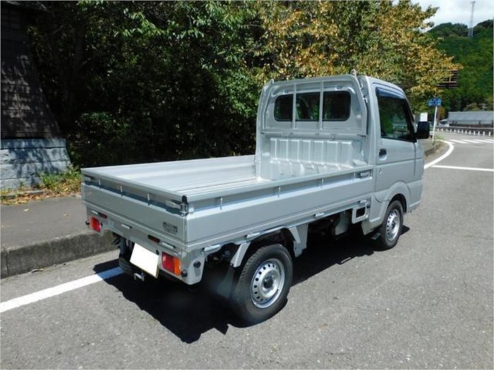 2023 Suzuki Carry