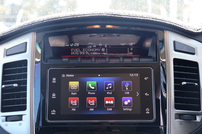 2016 Mitsubishi Pajero GLX