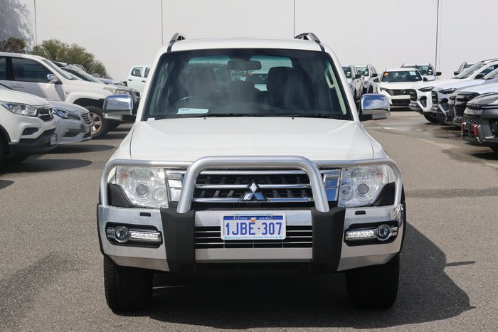 2016 Mitsubishi Pajero GLX