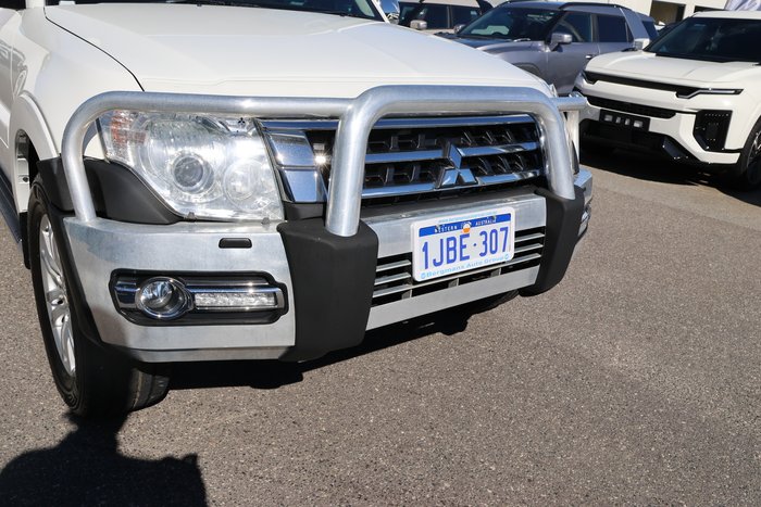 2016 Mitsubishi Pajero GLX