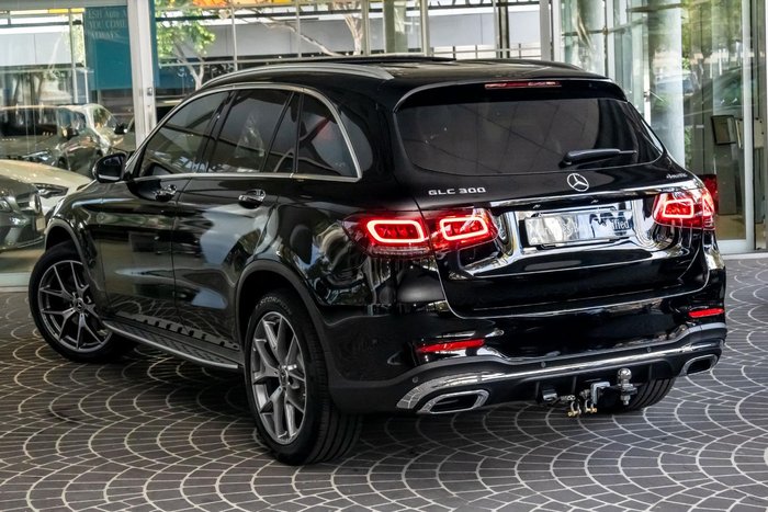 2022 Mercedes-Benz GLC-Class GLC300