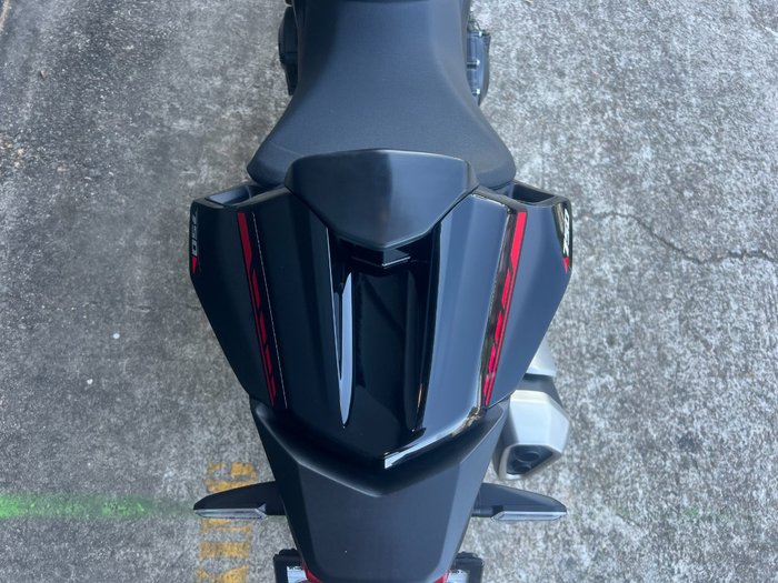2023 Honda CB750 (HORNET) BLACK