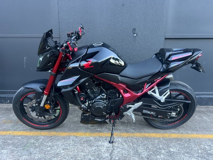 2023 Honda CB750 (HORNET) BLACK