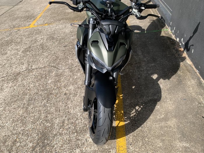 2023 DUCATI STREETFIGHTER V2 GREEN