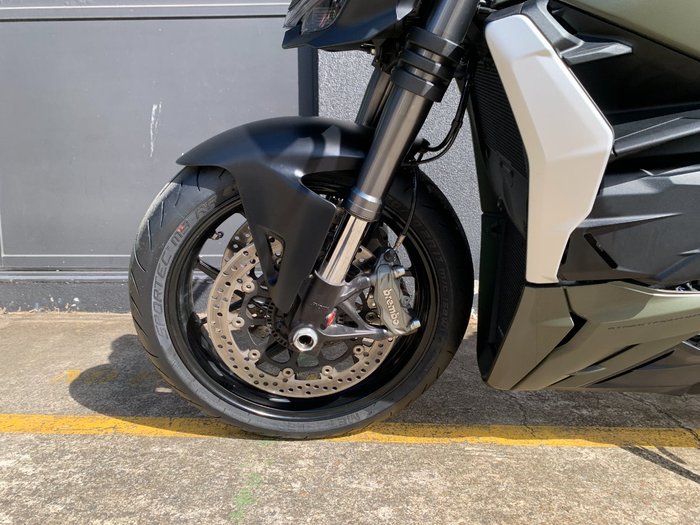 2023 DUCATI STREETFIGHTER V2 GREEN