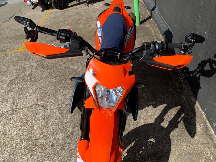 2024 Ktm 690 SMC R ORANGE
