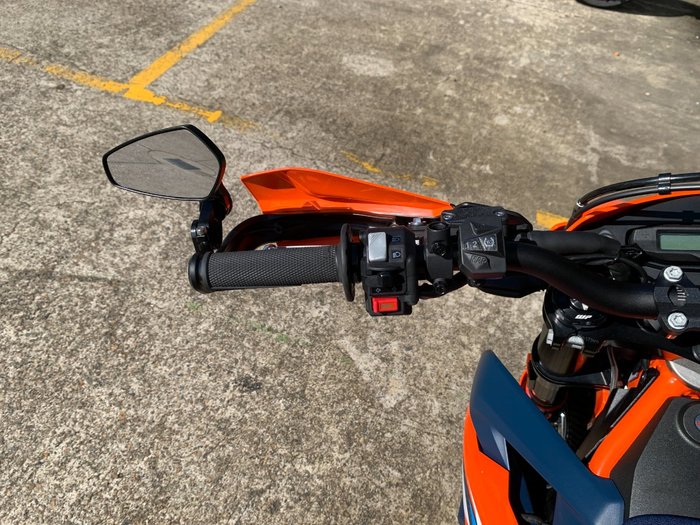 2024 Ktm 690 SMC R ORANGE
