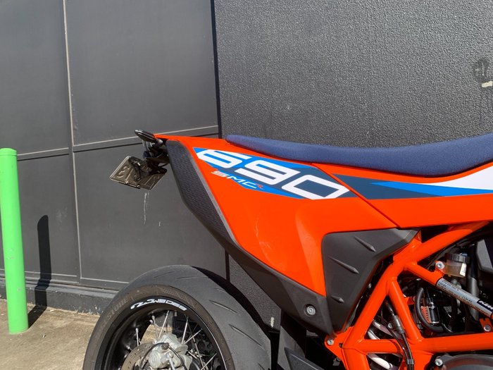 2024 Ktm 690 SMC R ORANGE