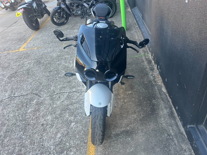 2025 CFMOTO 500 SR VOOM WHITE