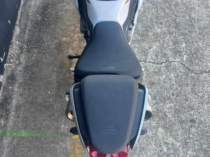 2025 CFMOTO 500 SR VOOM WHITE