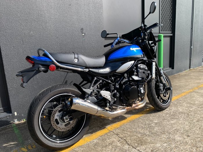 2024 Kawasaki Z900RS (ZR900C) BLUE