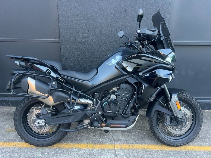 2023 CFMOTO MT TOURING BLACK