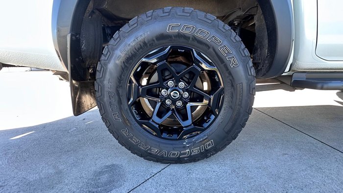 2022 Nissan Navara SL Warrior