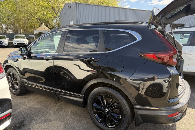 2023 HONDA CR-V BLACK EDITION (2WD) 5 SEATS