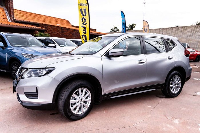 2022 Nissan X-TRAIL ST