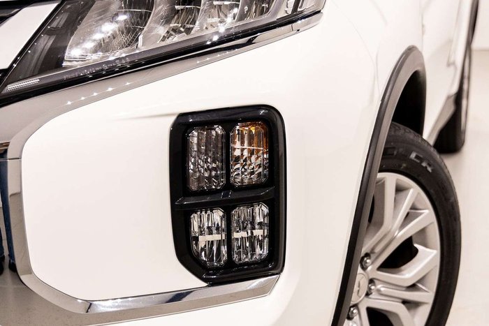 2023 Mitsubishi ASX ES