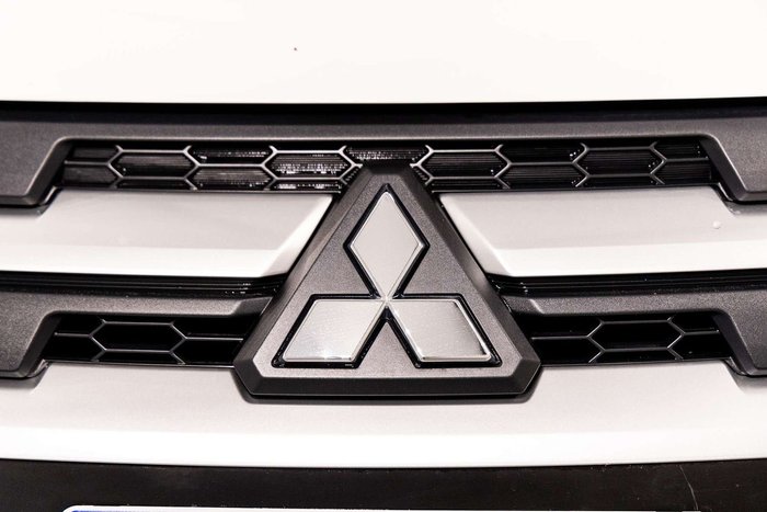 2023 Mitsubishi ASX ES