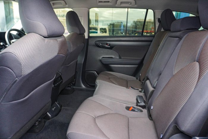 2025 Toyota Kluger GX