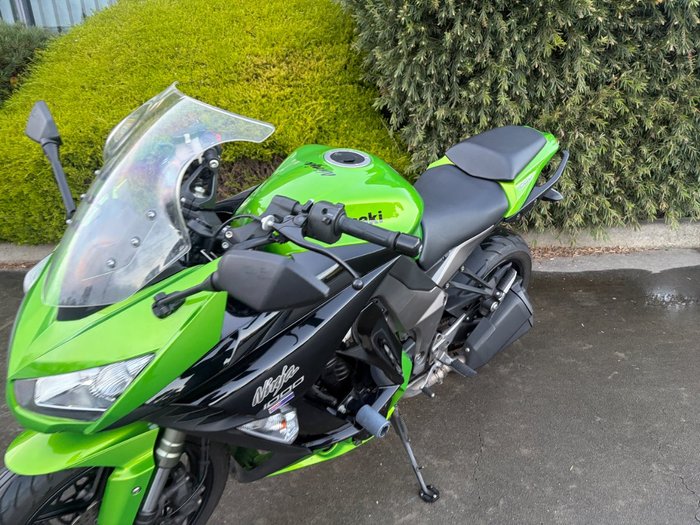 2012 Kawasaki NINJA 1000 Green