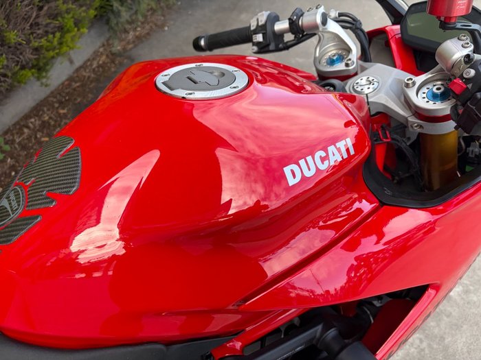 2019 DUCATI SUPERSPORT S
