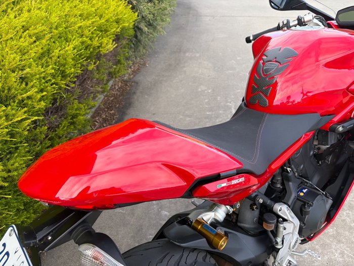 2019 DUCATI SUPERSPORT S