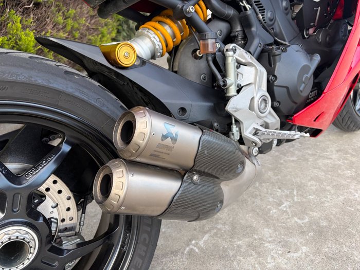 2019 DUCATI SUPERSPORT S