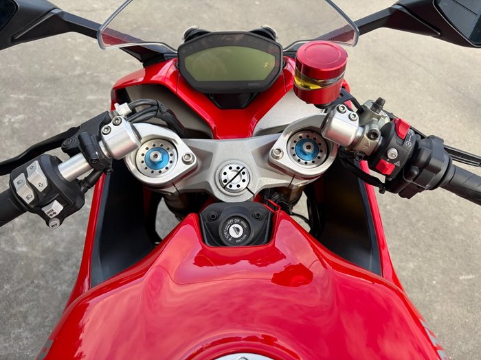2019 DUCATI SUPERSPORT S