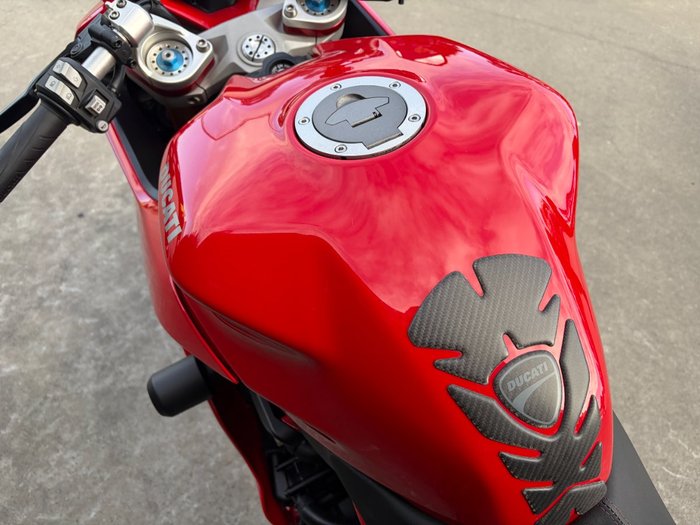 2019 DUCATI SUPERSPORT S